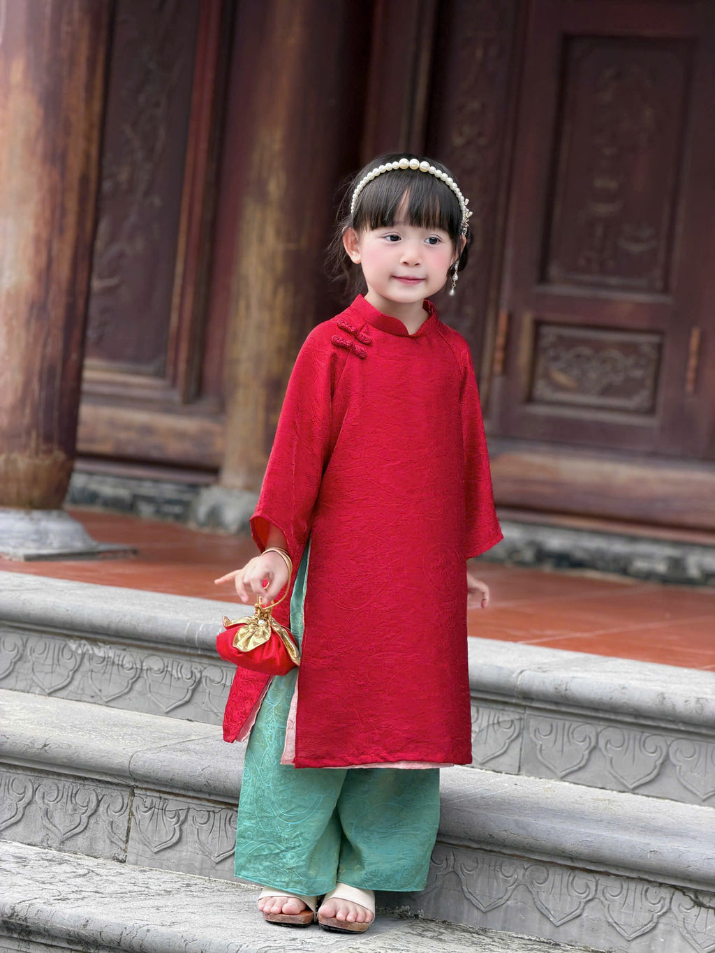 Royal Heritage Áo Dài – Ruby Jade (6–12 Months) | Traditional 4-Panel Vietnamese Outfit |Lunar New Year & Cultural Celebration Wear | Optional Green Headband