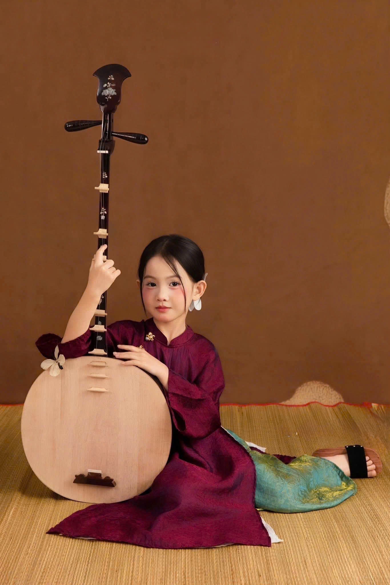 Royal Heritage Áo Dài – Plum Jade (6 Months–7 Years) | Lunar New Year & Cultural Celebrations | Traditional 4-Panel Vietnamese Outfit | Optional Green Headband