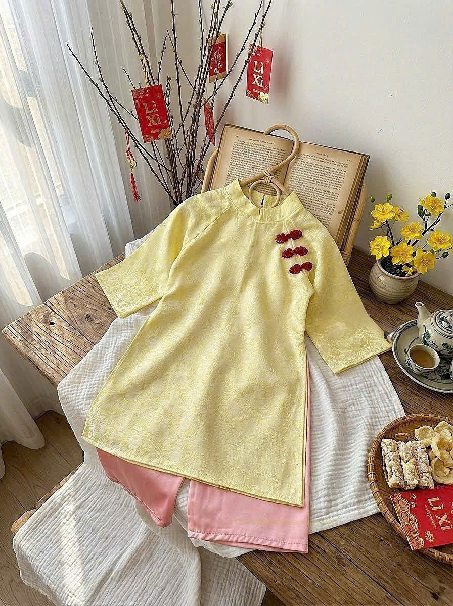 Spring Heritage Áo Dài – Floral Charm (6–10 Years) | Floral Jacquard Vietnamese Traditional Outfit | Tết & Special Occasion Wear