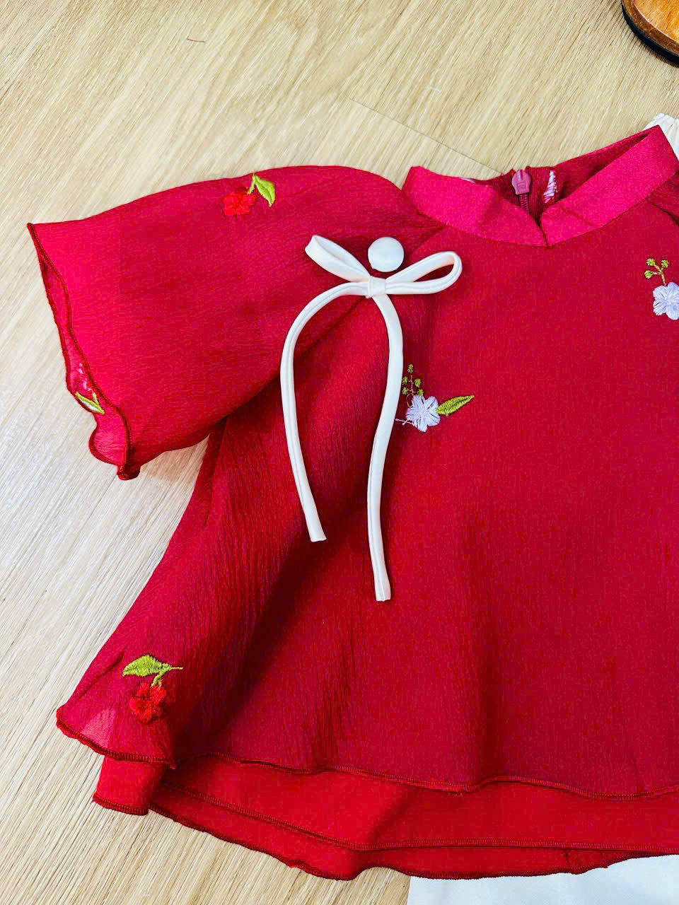 Uyên Thi Vietnamese Pháp Phục Set for Girls (0–6 Years) | Traditional Festival Outfit | Flutter Sleeves| Floral Embroidered Festival Outfit | Tết & Cultural Celebration Wear