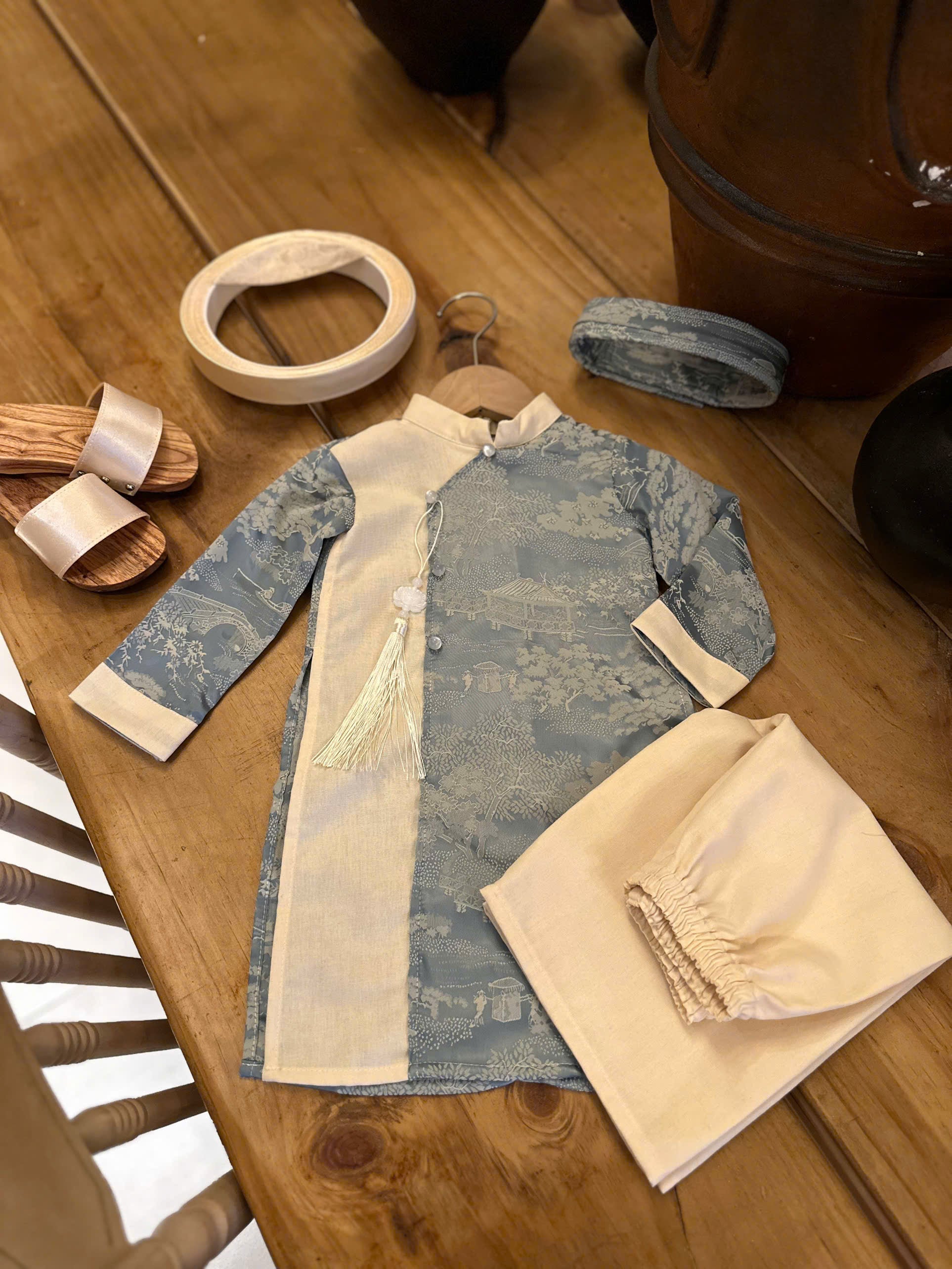 Imperial Mist Áo Dài – Cream Blue Harmony Boy Version (Newborn–9 Years) | Optional Soft Mấn & Ivory Khăn Đóng