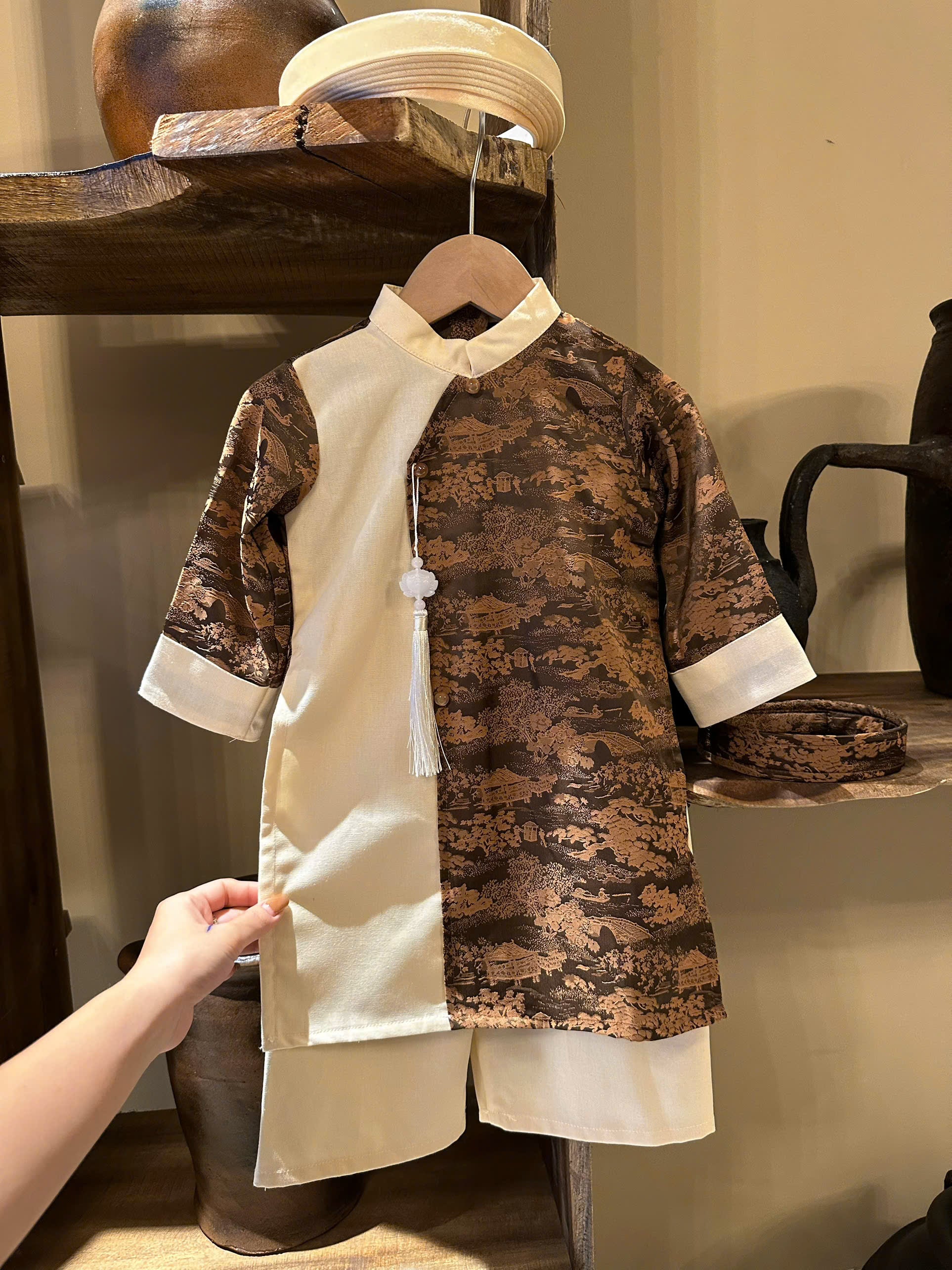 Imperial Mist Áo Dài – Chestnut Ivory Boy Version (Newborn–9 Years) | Optional Soft Mấn & Ivory Khăn Đóng