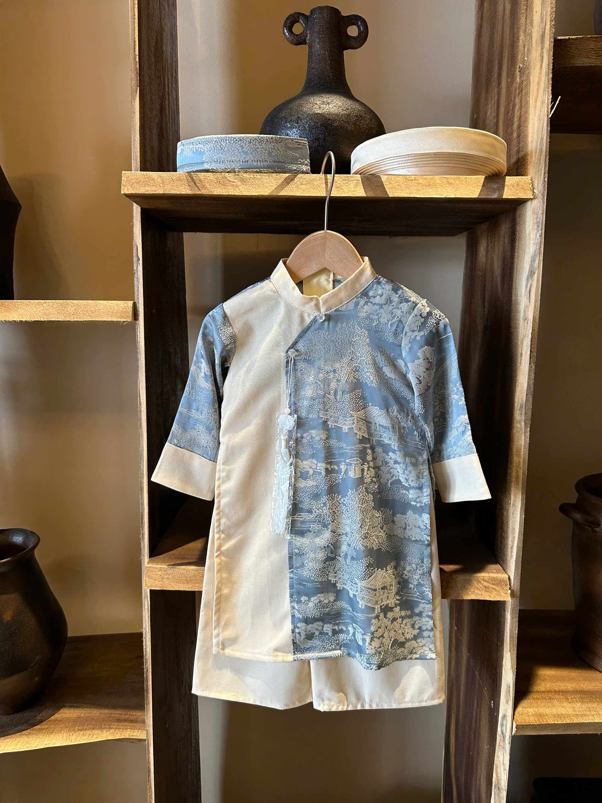 Imperial Mist Áo Dài – Cream Blue Harmony Boy Version (Newborn–9 Years) | Optional Soft Mấn & Ivory Khăn Đóng