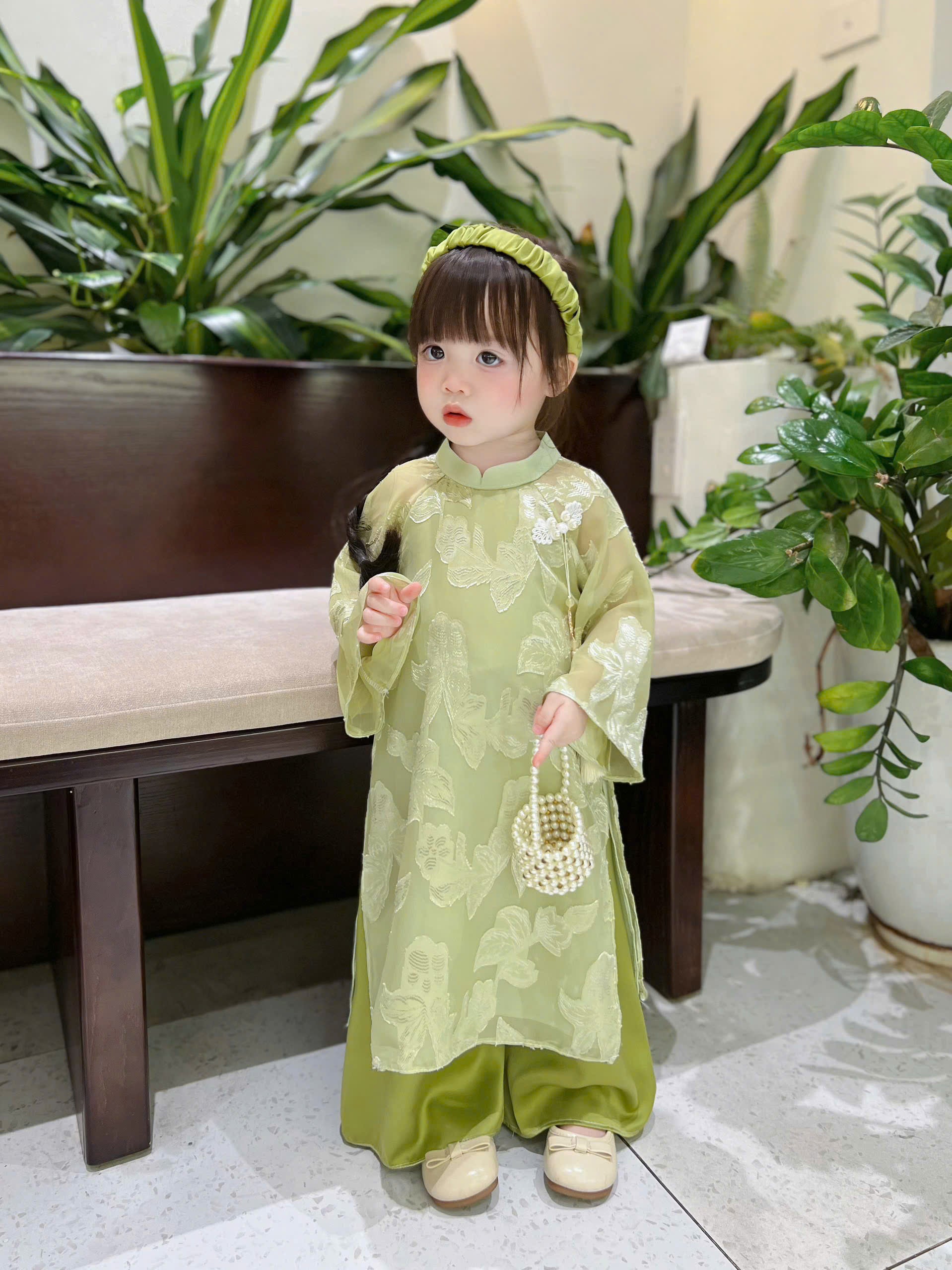 Patched Silk Áo Dài Set – Jade Whisper (12 Months–4 Years) | Traditional Vietnamese Outfit for Girls | Matching Headband Included