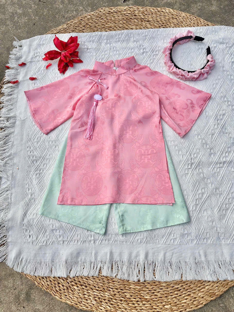 Soft Brocade Áo Dài Set – Lotus Mist (6 Months–4 Years) | Traditional Vietnamese Outfit for Girls | Matching Headband Included