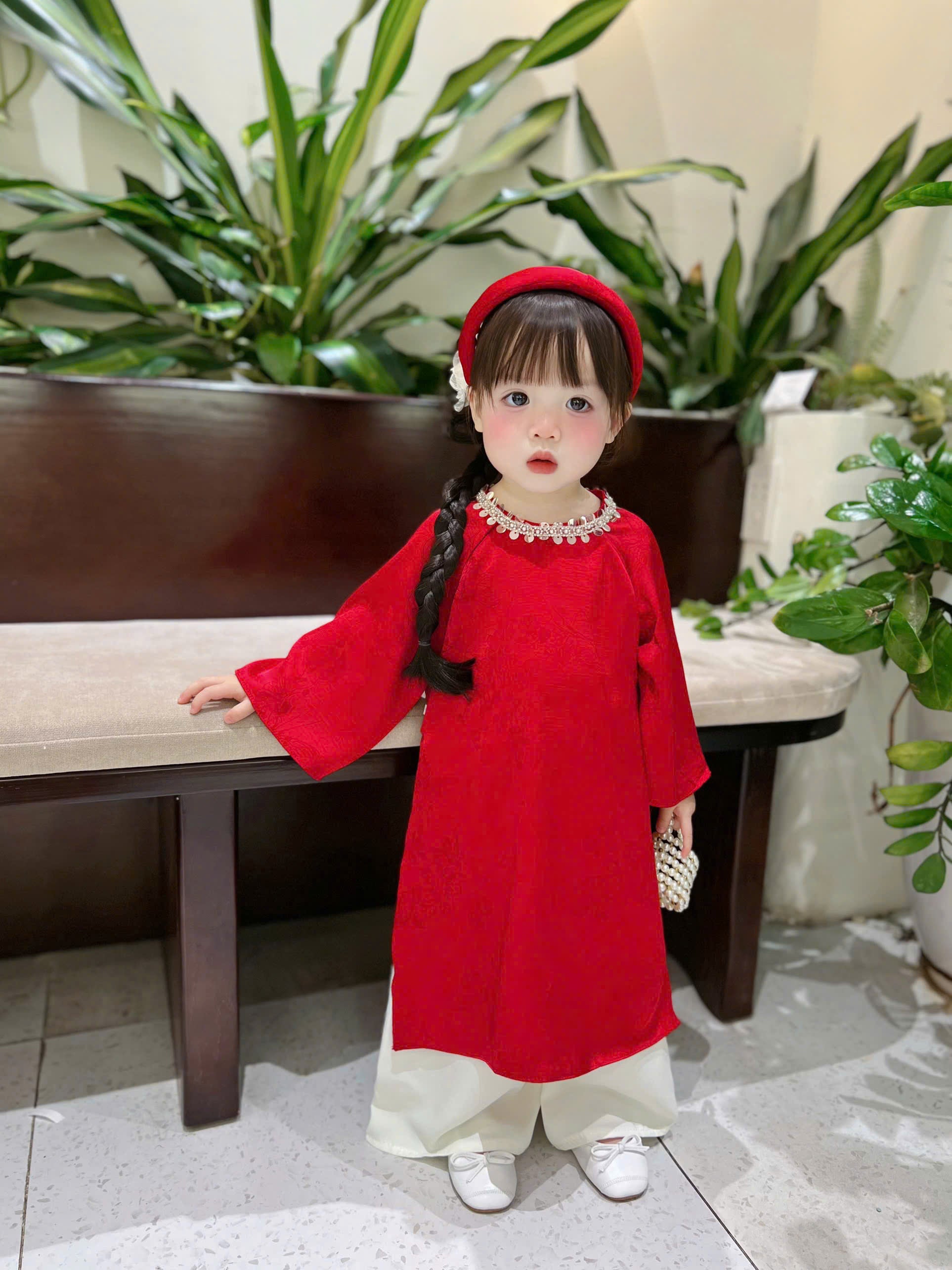 Classic Red Silk Áo Dài – Crimson Shimmer (6 Months–4 Years) | Traditional Vietnamese Outfit for Girls | Matching Headband Included