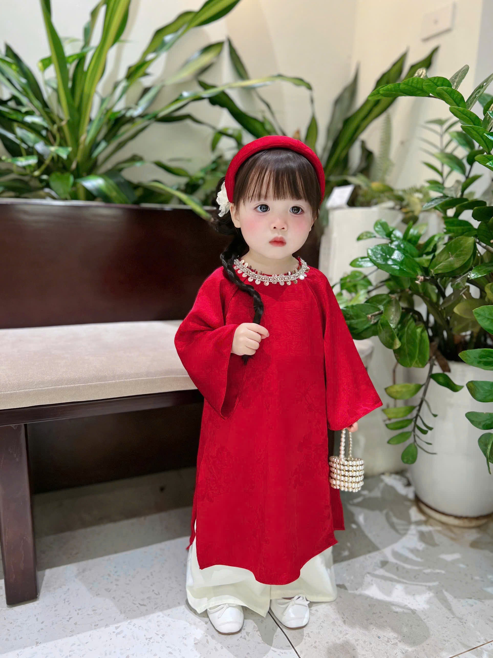 Classic Red Silk Áo Dài – Crimson Shimmer (6 Months–4 Years) | Traditional Vietnamese Outfit for Girls | Matching Headband Included