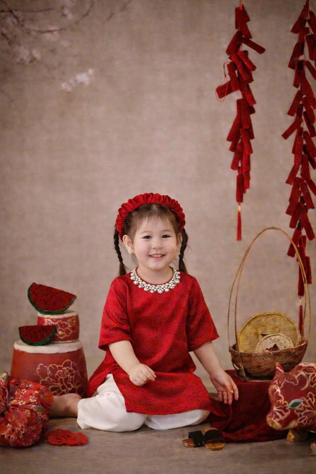 Classic Red Silk Áo Dài – Crimson Shimmer (6 Months–4 Years) | Traditional Vietnamese Outfit for Girls | Matching Headband Included