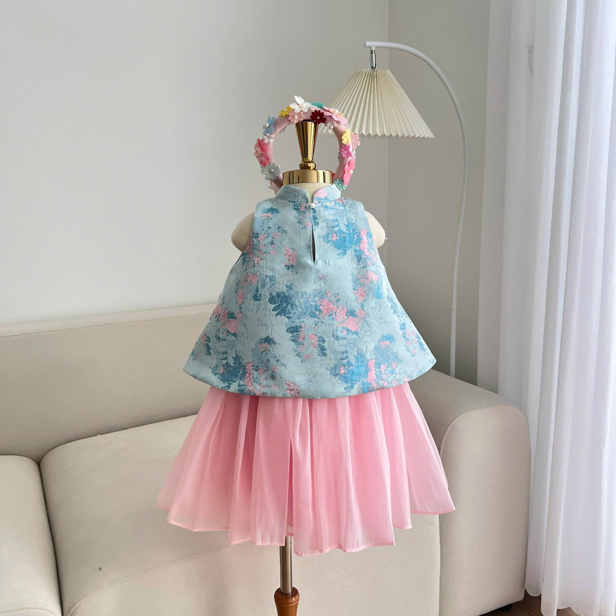 Vietnamese Yếm Halter Top & Skirt Set – Blue Blossom Elegance (1–6 Years) | Traditional Festival Outfit for Girls | Matching Floral Soft Mấn Included