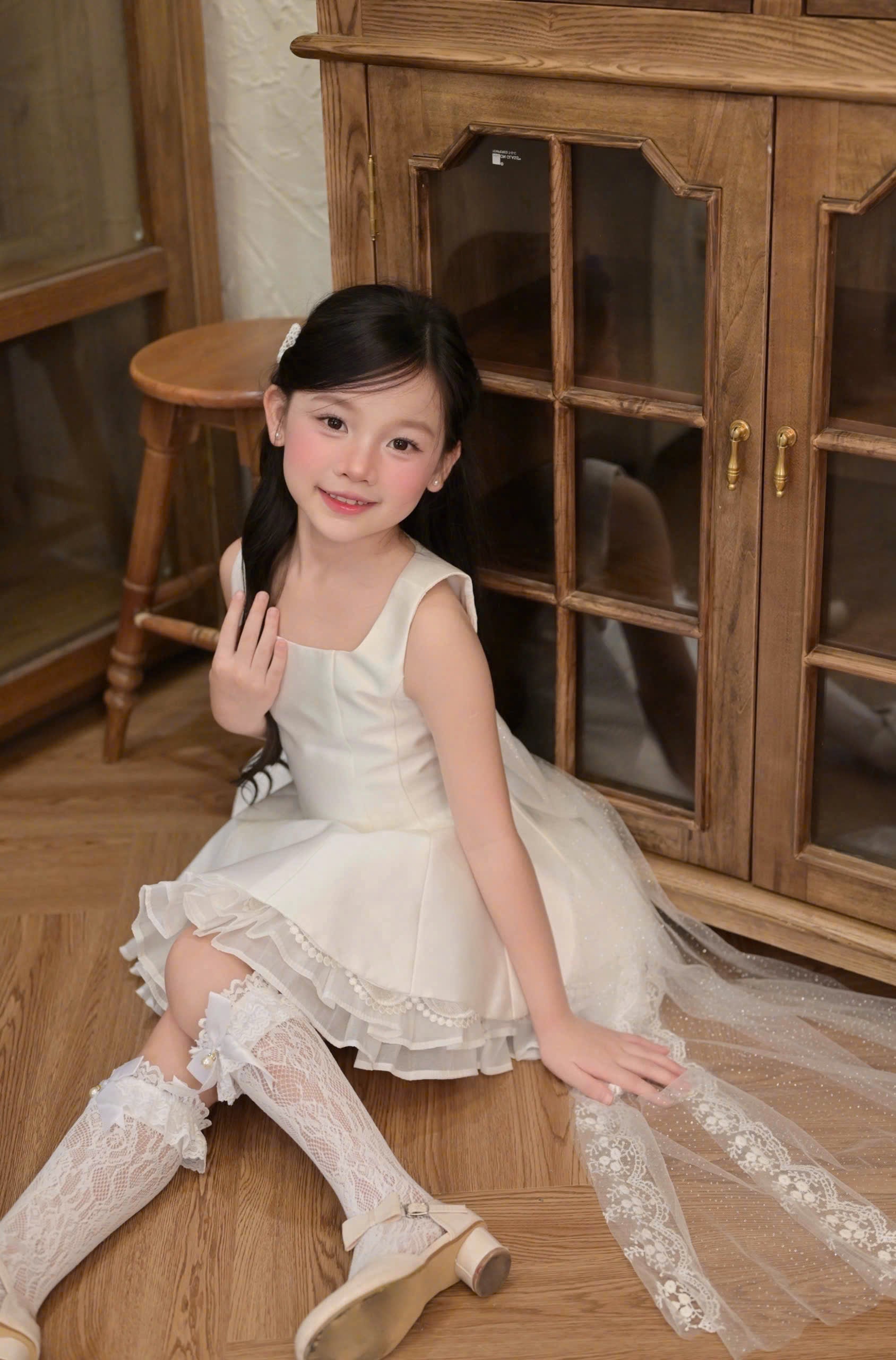Bella Bloom 3-in-1 Flower Girl Dress 1–6 Years | Removable Overskirt & Bow Train | Birthday, Communion & Wedding Dress