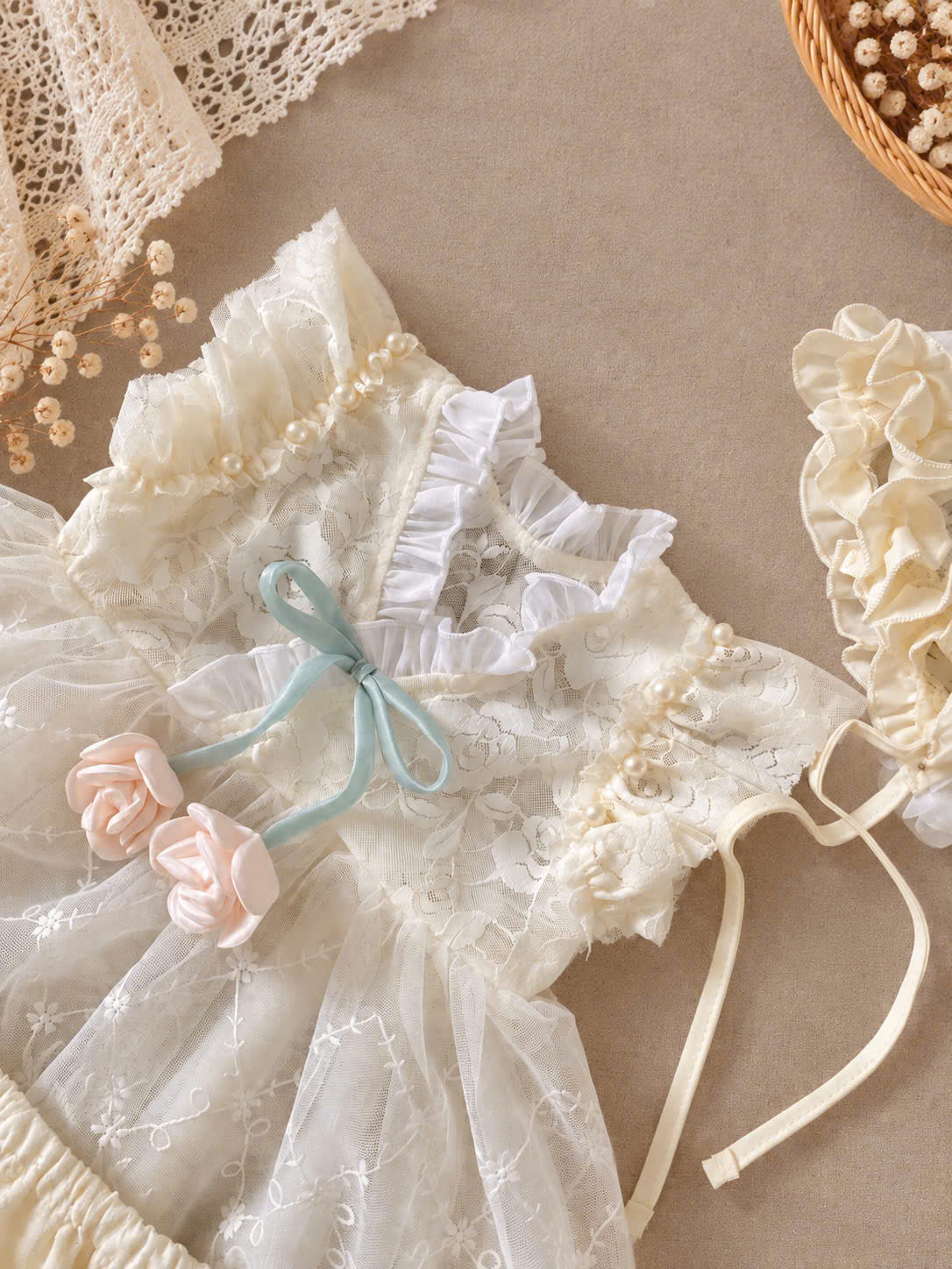 Baby Girl Lace Dress Set Newborn–18 Months | Vintage Baby Dress with Bonnet & Bloomers | Christening, Baptism & Newborn Photo Outfit