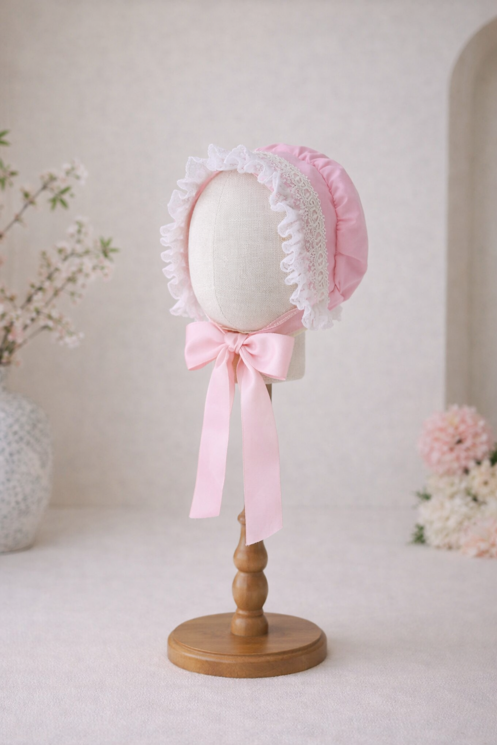 Vintage Floral Pink Dress for Girls – Puff Sleeve Lace Party Dress with Back Bow (1–6 Years)