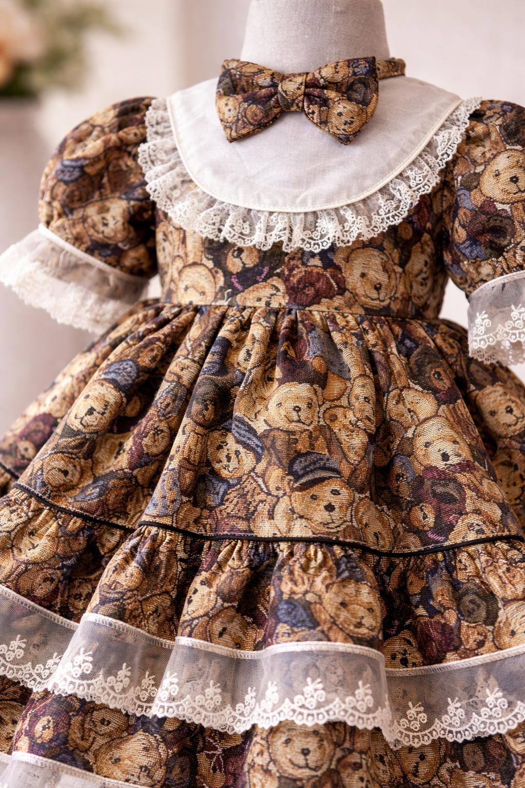 Vintage Teddy Bear Lace Dress – Cottagecore Baby Girl Dress (1–6 Years)
