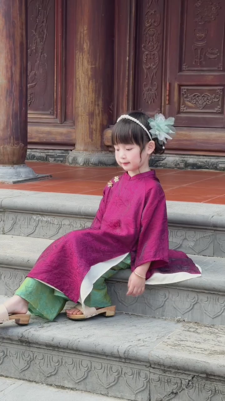 Royal Heritage Áo Dài – Plum Jade (6 Months–7 Years) | Lunar New Year & Cultural Celebrations | Traditional 4-Panel Vietnamese Outfit | Optional Green Headband