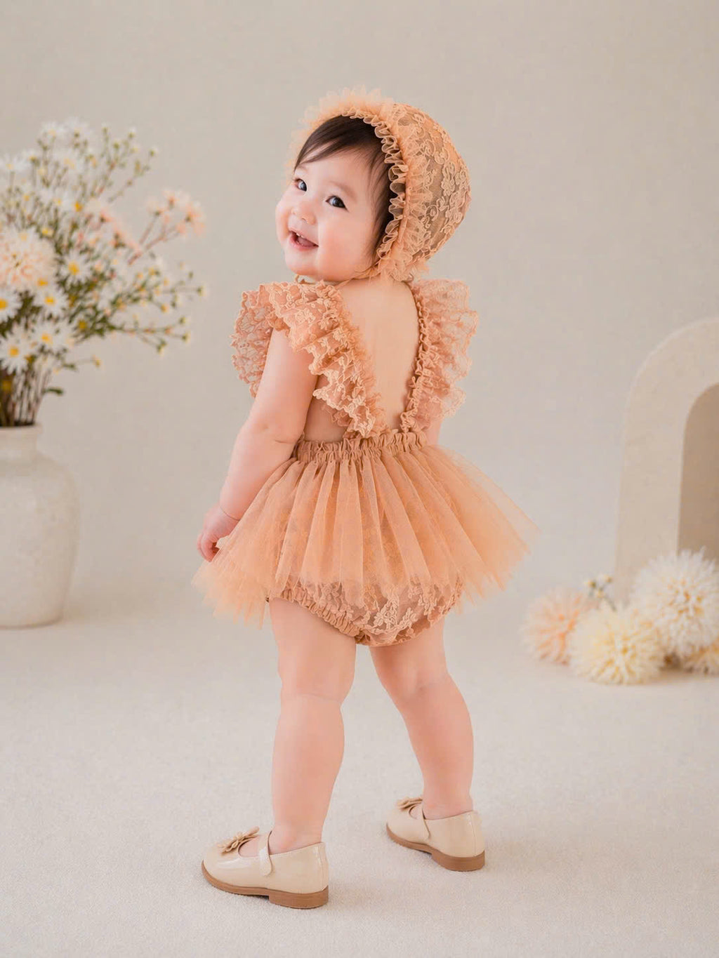 Vintage Lace Baby Girl Romper Dress with Tulle Skirt & Bonnet – Newborn to 3Y Outfit