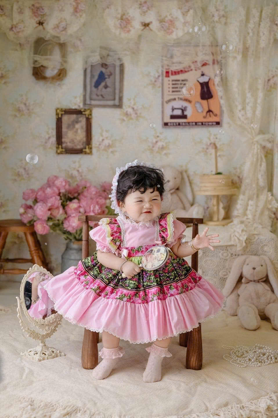 Vintage Floral Pink Dress for Girls – Puff Sleeve Lace Party Dress with Back Bow (1–6 Years)