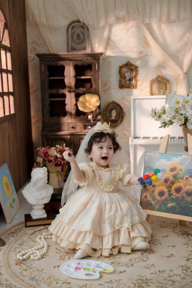 Golden Heirloom Princess Dress Set 1–6Y | Lace Ruffle Dress with Veil & Crown | Birthday & Photoshoot Outfit