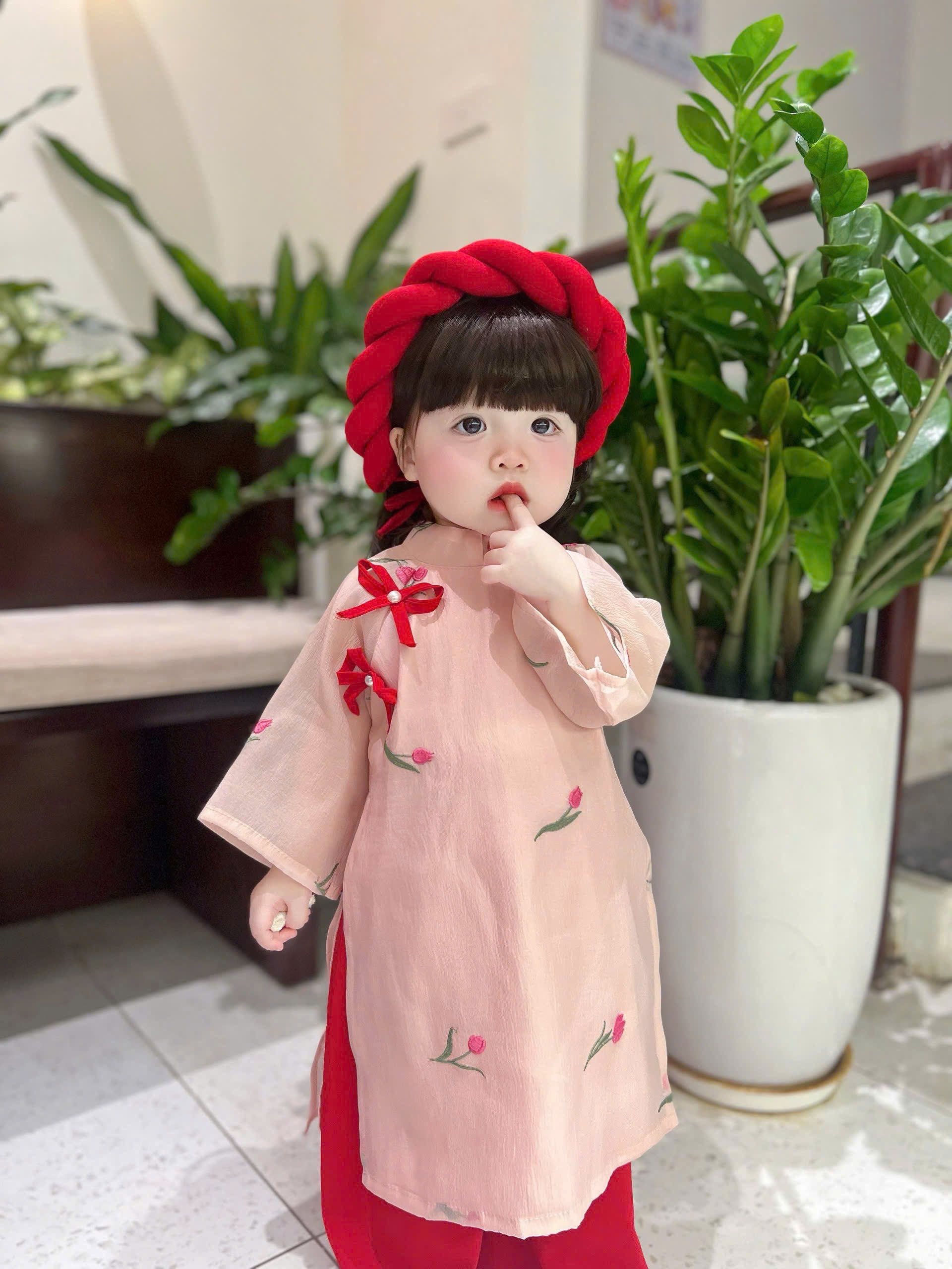 Blush Blossom Áo Dài & Soft Khăn Mấn Set (6M–3Y) | Floral Embroidered Vietnamese Traditional Outfit | Tết & Special Occasion Wear